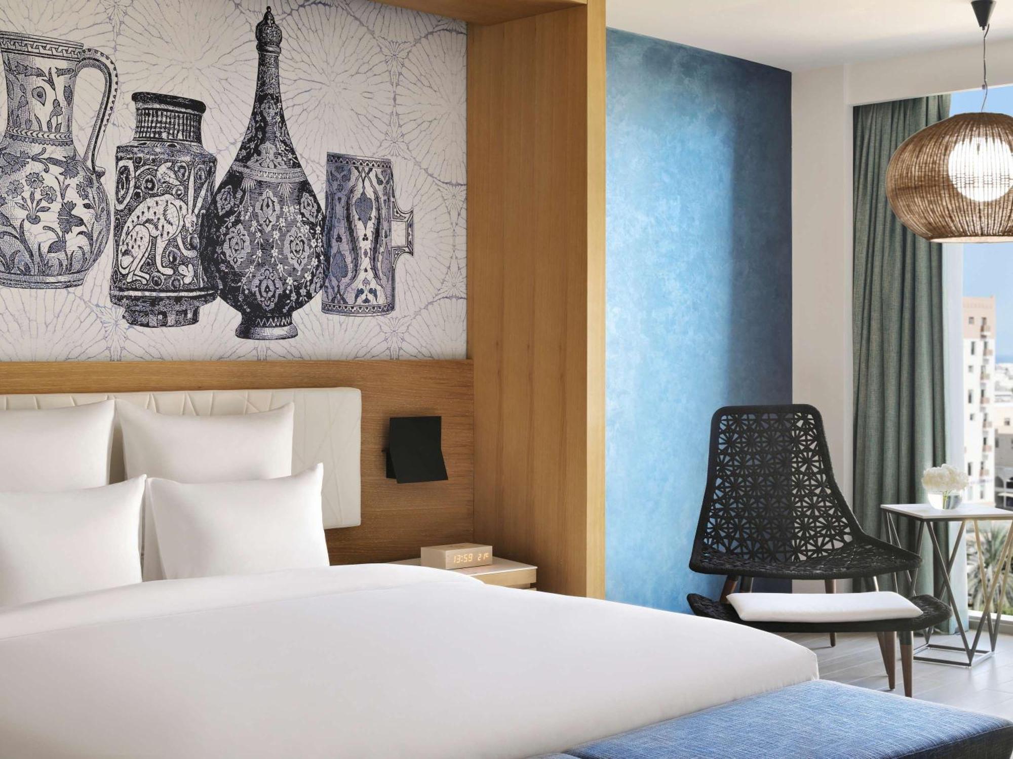 Moevenpick Hotel & Apartments Ghala Maskat Dış mekan fotoğraf Deluxe Room